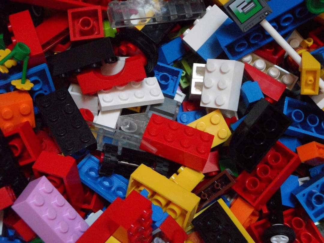 Win een LEGO verrassingspakket!