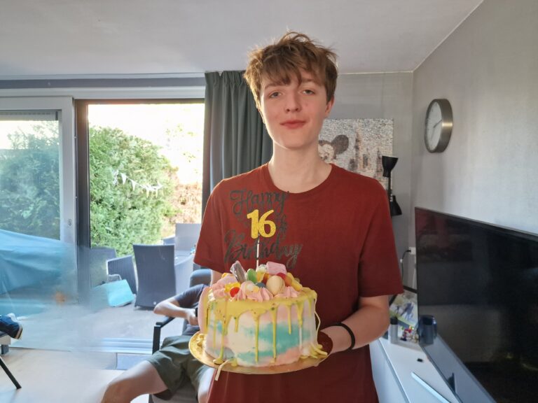 De Surprise party voor de 16e verjaardag van mijn zoon